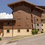 1100 Skis Aux Pieds Appartement