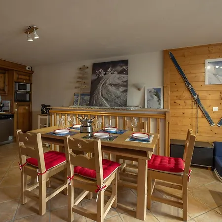 1100 Skis Aux Pieds Appartement
