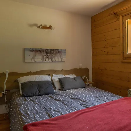 Apartment 1100 Skis Aux Pieds